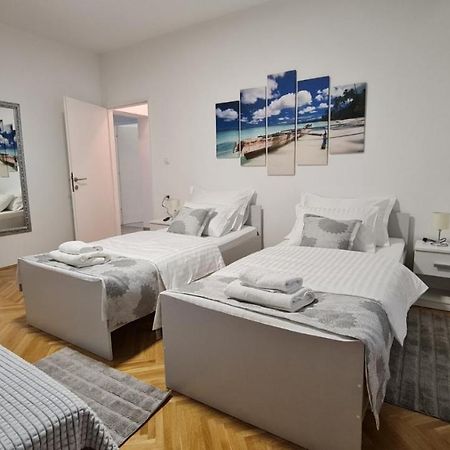 Apartman Magnolija Rijeka Bagian luar foto