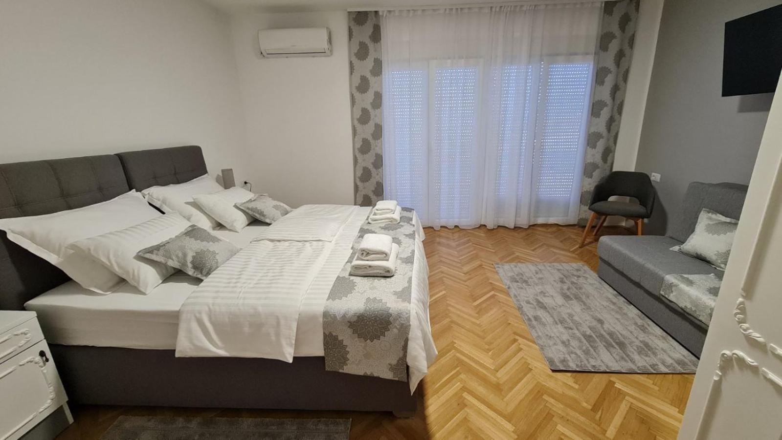 Apartman Magnolija Rijeka Bagian luar foto