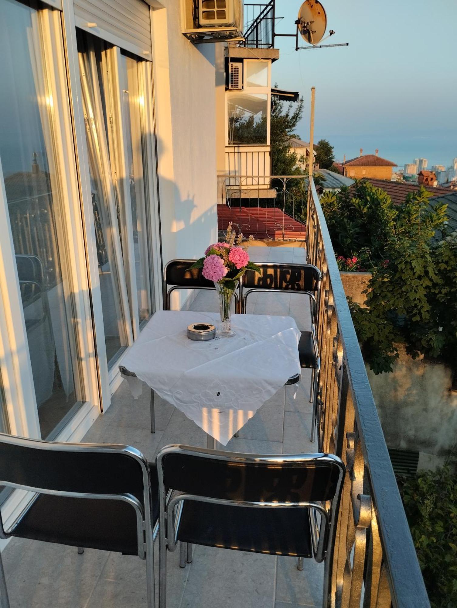Apartman Magnolija Rijeka Bagian luar foto